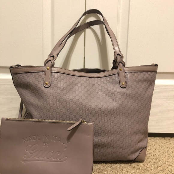 Gucci Handbags - Authentic Gucci MicroGuccissima Craft Tote Medium